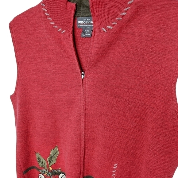 Vintage Woolrich Holiday Christmas Cardigan Sweater Vest Size Large Red Classic - Picture 4 of 12
